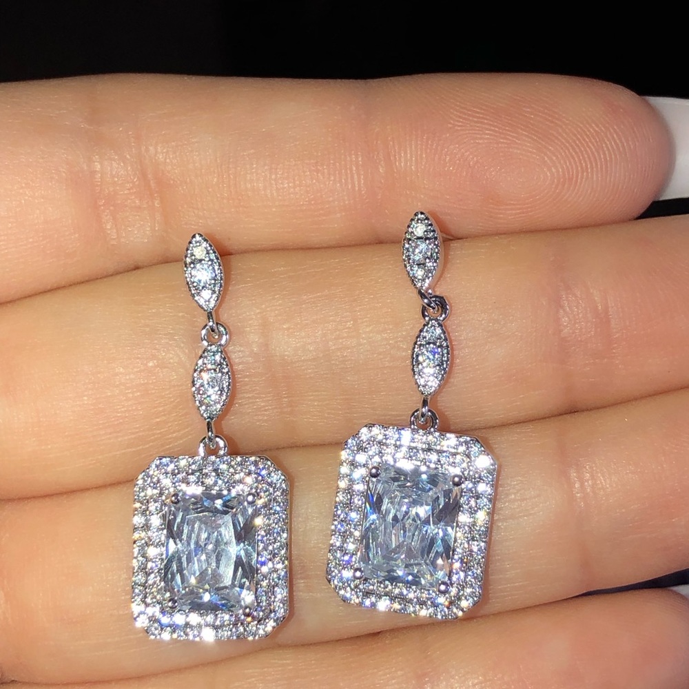 Rose gold tear drop princess emerald halo cut - Picture 10 of 12